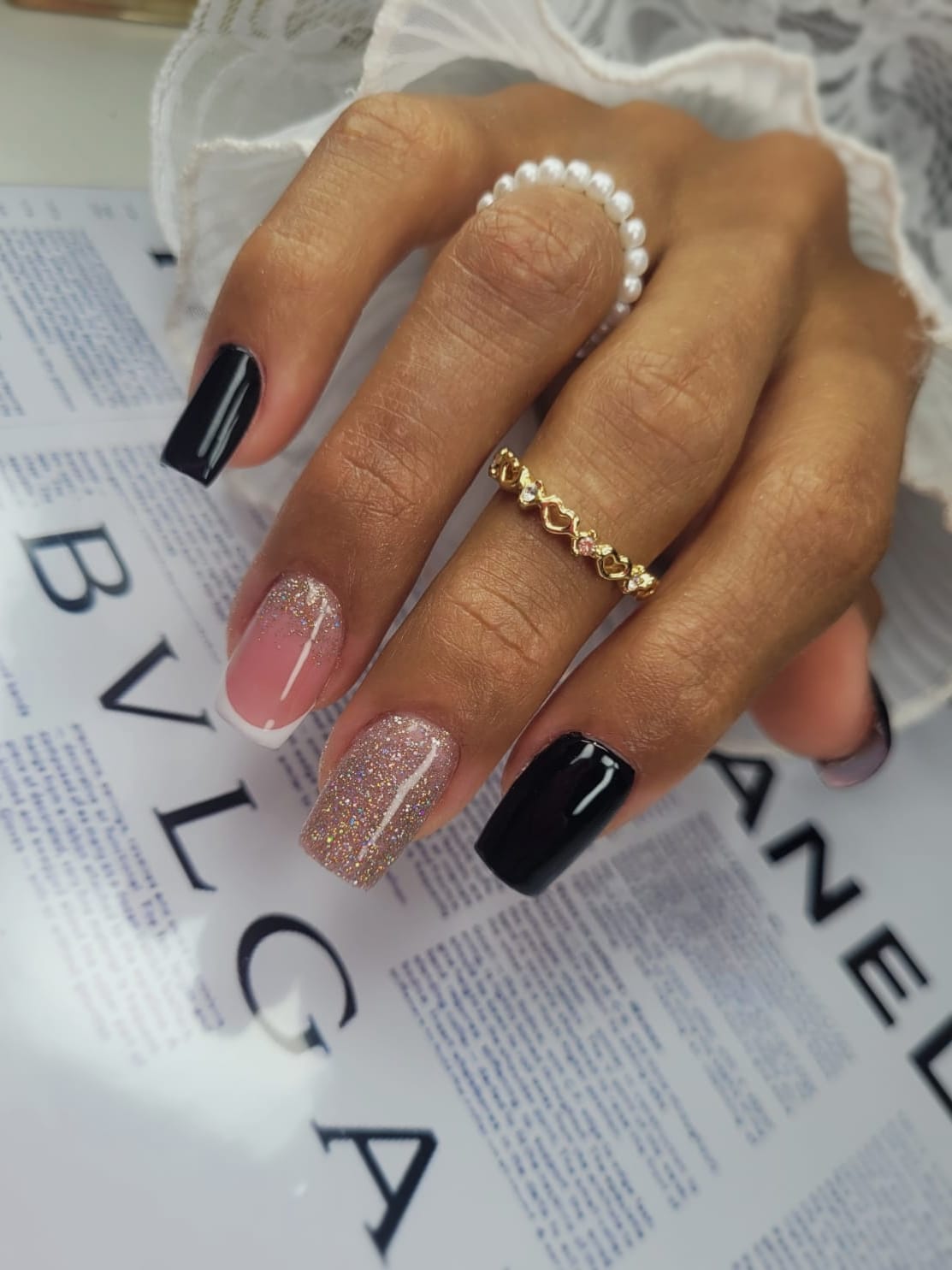 Trabalho de unhas 1